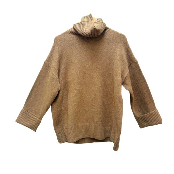 Brown turtleneck sweater with long sleeves.